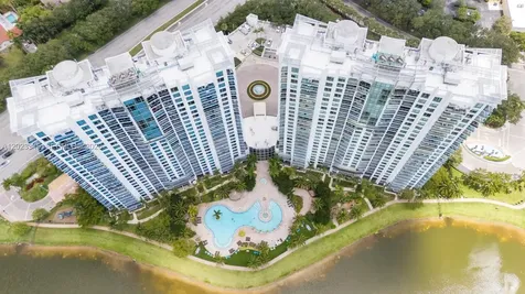 2641 N Flamingo Road Sunrise FL 33323