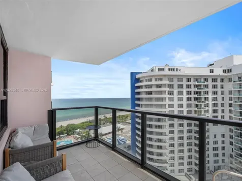 5225 Collins Avenue Miami Beach FL 33140