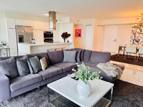19101 NE 36th Court Aventura FL 33180