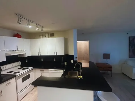 19555 E Country Club Drive Aventura FL 33180