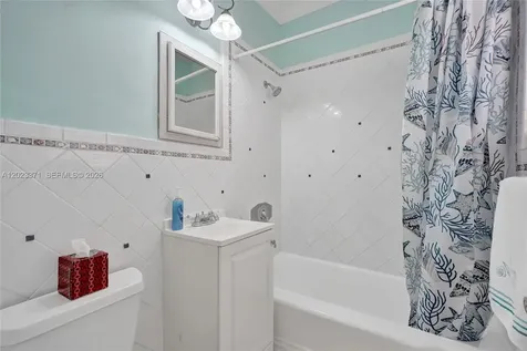 717 Espanola Way Miami Beach FL 33139