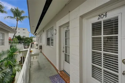 717 Espanola Way Miami Beach FL 33139