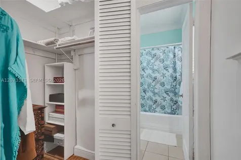 717 Espanola Way Miami Beach FL 33139