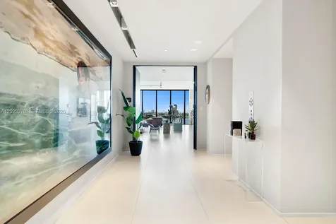 1000 Biscayne Boulevard Miami FL 33132