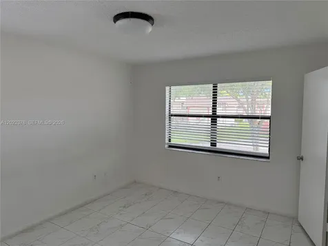 20825 NE 8th Court Miami FL 33179