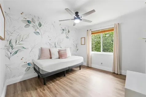 19920 NW 9th Drive Pembroke Pines FL 33029