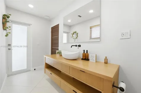 19920 NW 9th Drive Pembroke Pines FL 33029