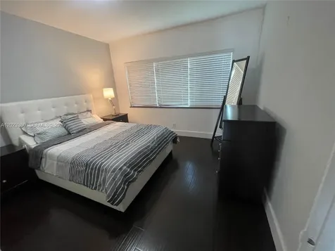 990 Meridian Avenue Miami Beach FL 33139