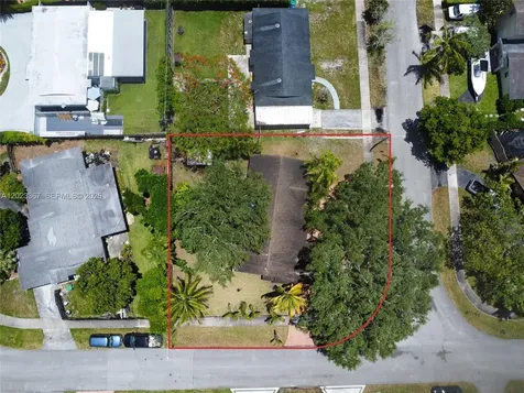 9875 SW 83rd Street Miami FL 33173