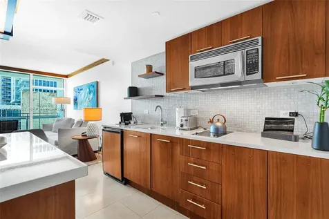 6801 Collins Avenue Miami Beach FL 33141