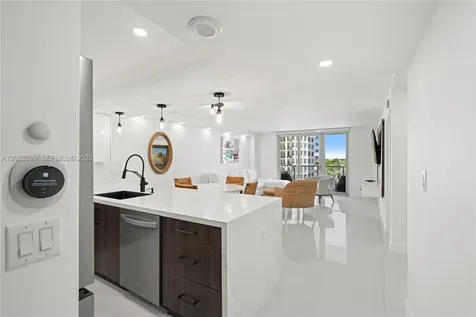 5701 Collins Avenue Miami Beach FL 33140