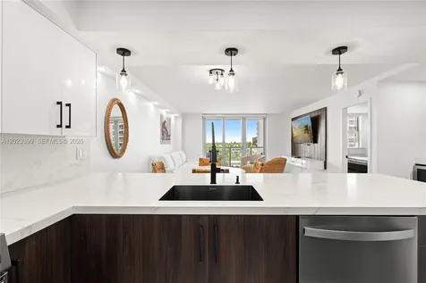 5701 Collins Avenue Miami Beach FL 33140