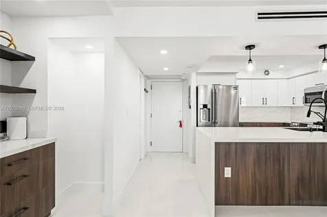 5701 Collins Avenue Miami Beach FL 33140