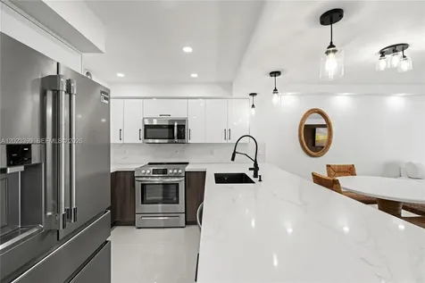 5701 Collins Avenue Miami Beach FL 33140