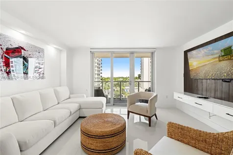 5701 Collins Avenue Miami Beach FL 33140