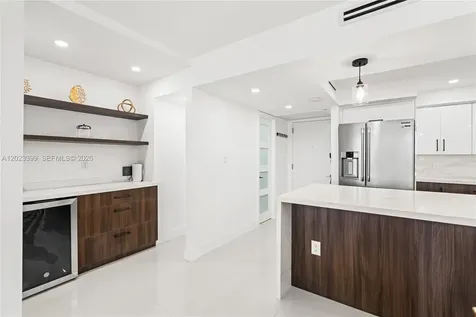5701 Collins Avenue Miami Beach FL 33140