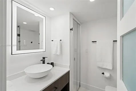 5701 Collins Avenue Miami Beach FL 33140