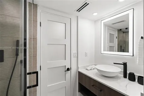 5701 Collins Avenue Miami Beach FL 33140