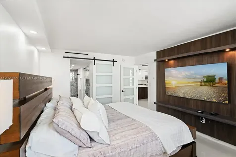 5701 Collins Avenue Miami Beach FL 33140