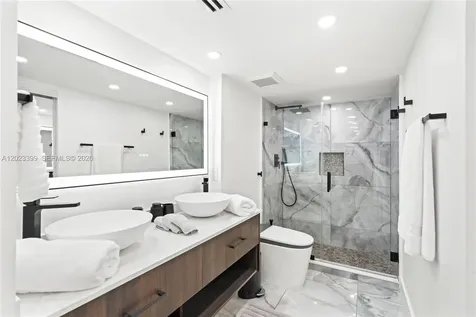 5701 Collins Avenue Miami Beach FL 33140