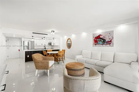 5701 Collins Avenue Miami Beach FL 33140