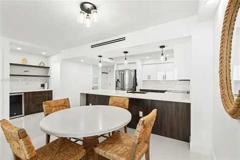 5701 Collins Avenue Miami Beach FL 33140