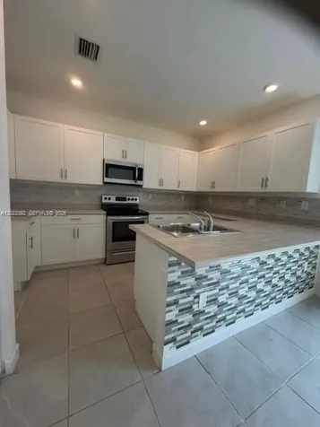 1866 SE 26th Road Homestead FL 33035