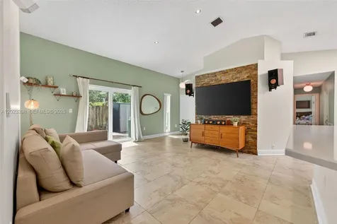 14421 SW 155th Place Miami FL 33196
