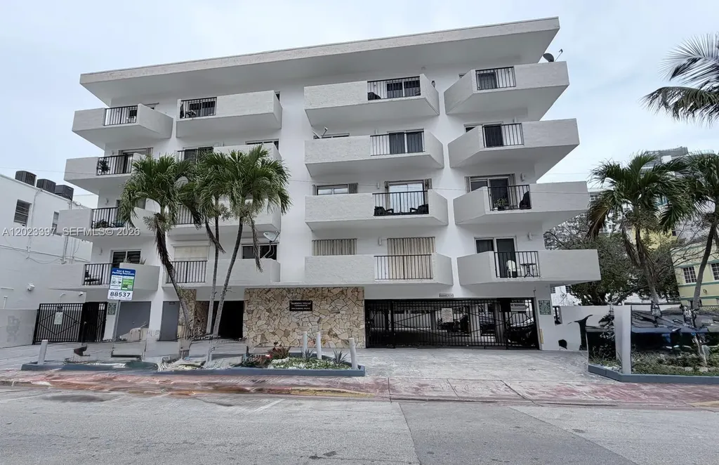 6965 Harding Avenue Miami Beach FL 33141