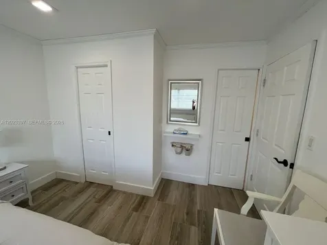 6965 Harding Avenue Miami Beach FL 33141