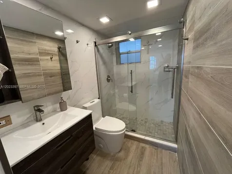 6965 Harding Avenue Miami Beach FL 33141