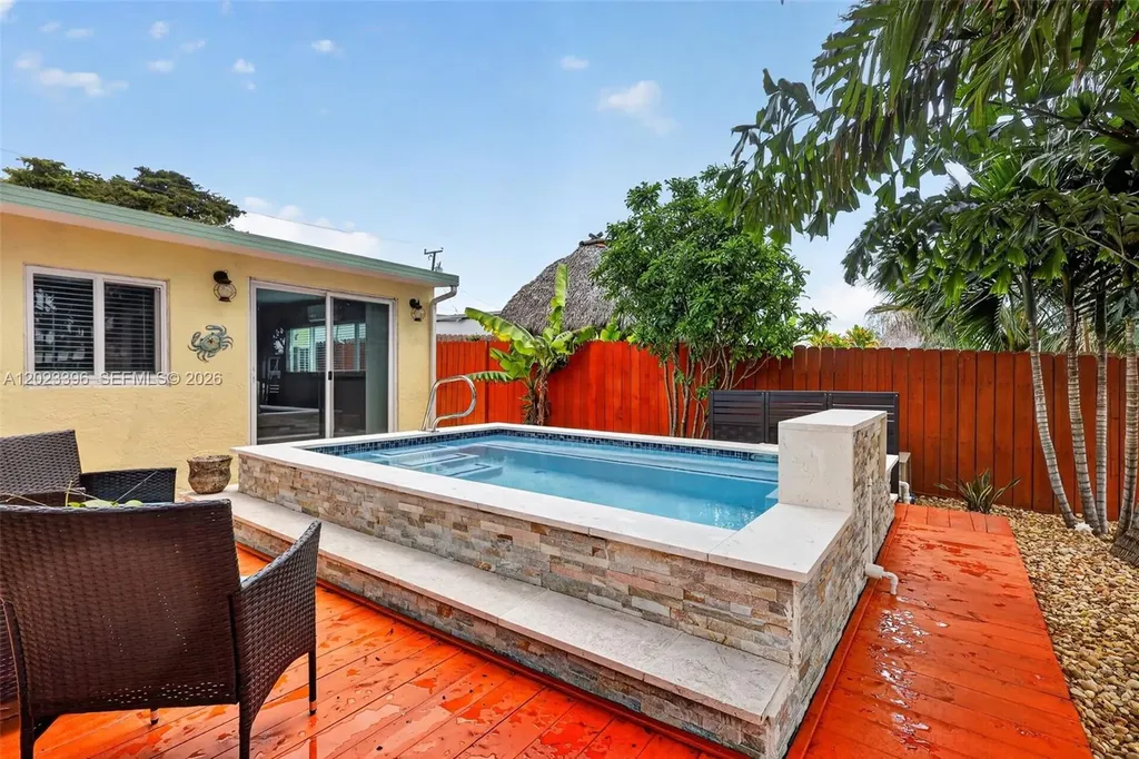 2730 Sherman Street Hollywood FL 33020