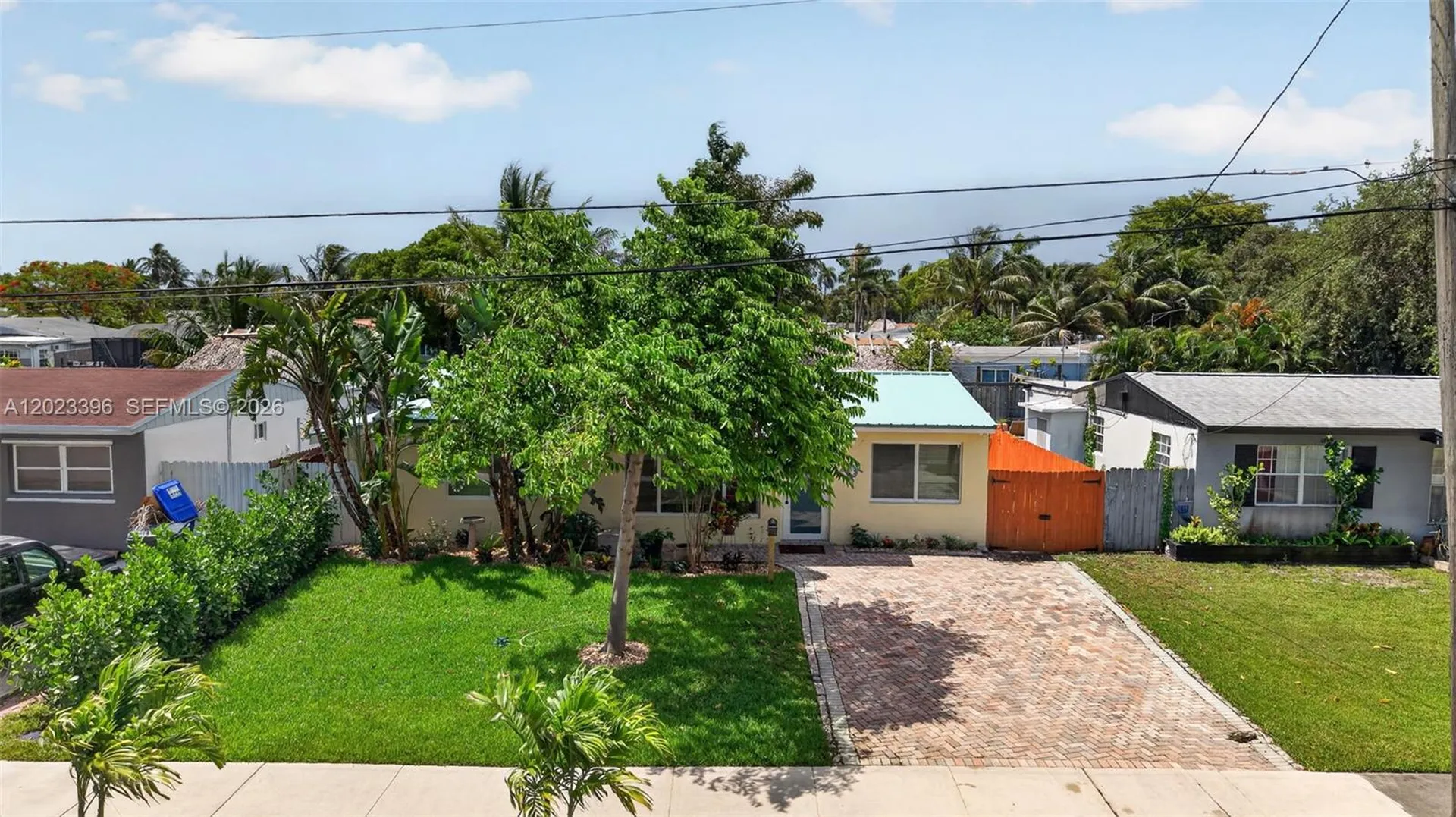 2730 Sherman Street Hollywood FL 33020