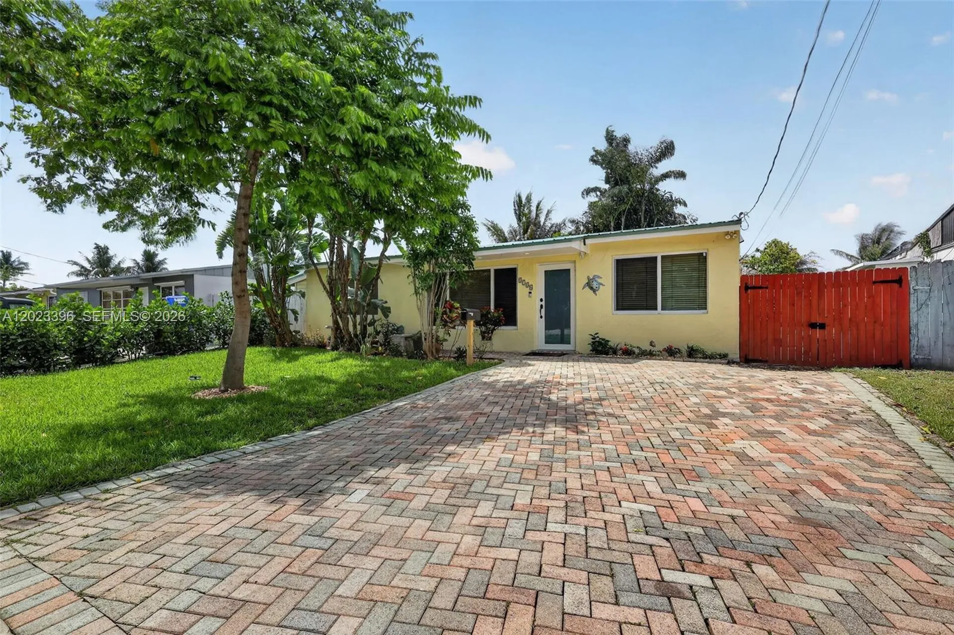 2730 Sherman Street Hollywood FL 33020