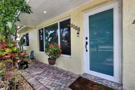 2730 Sherman Street Hollywood FL 33020