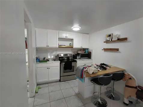 2140 NW 1st Terrace Miami FL 33125