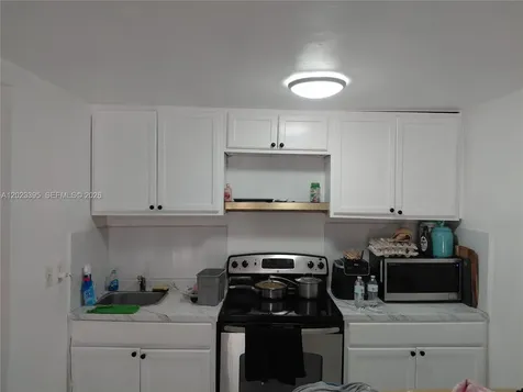 2140 NW 1st Terrace Miami FL 33125