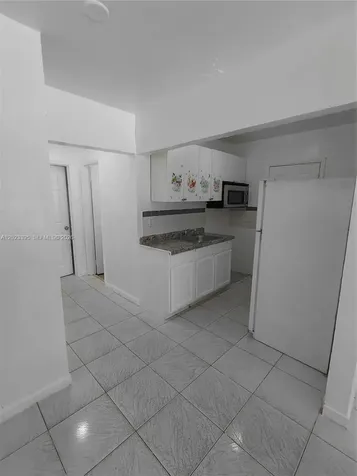 2140 NW 1st Terrace Miami FL 33125
