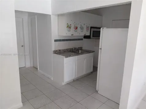 2140 NW 1st Terrace Miami FL 33125