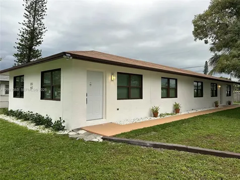 251-253 SW 11th Street Dania Beach FL 33004