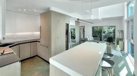 734 Michigan Avenue Miami Beach FL 33139