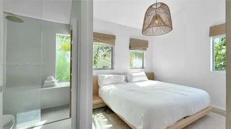 734 Michigan Avenue Miami Beach FL 33139