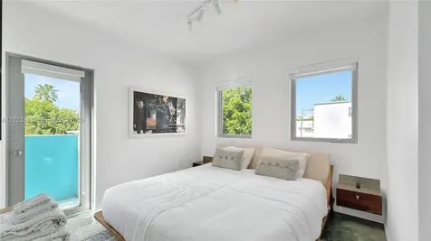 734 Michigan Avenue Miami Beach FL 33139
