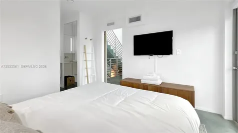 734 Michigan Avenue Miami Beach FL 33139
