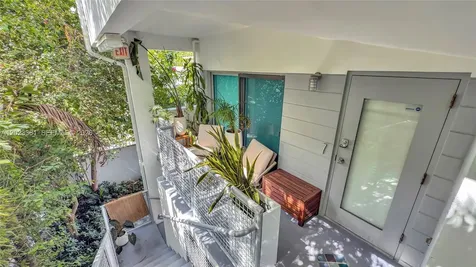 734 Michigan Avenue Miami Beach FL 33139