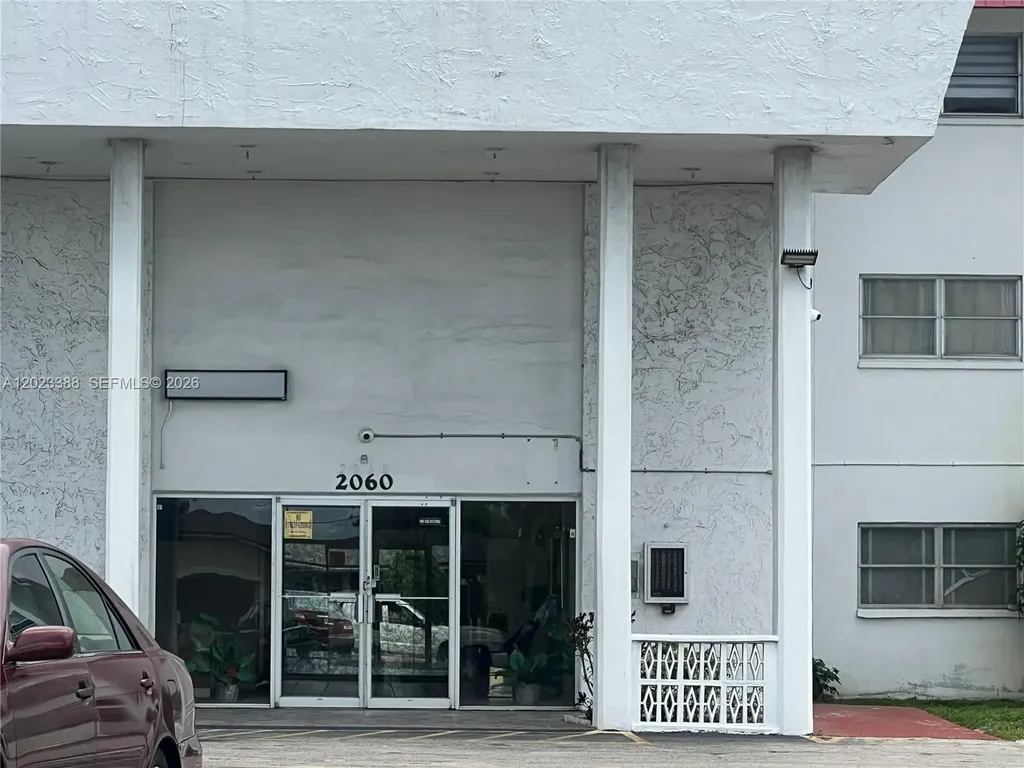 2060 NW 48th Terrace Lauderhill FL 33313