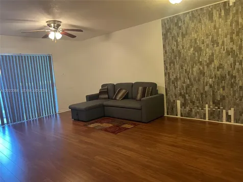2060 NW 48th Terrace Lauderhill FL 33313