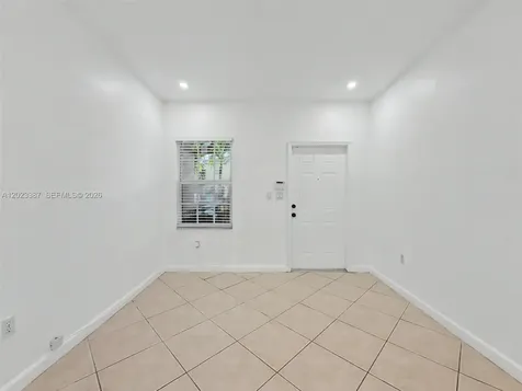 9267 SW 220th Terrace Cutler Bay FL 33190