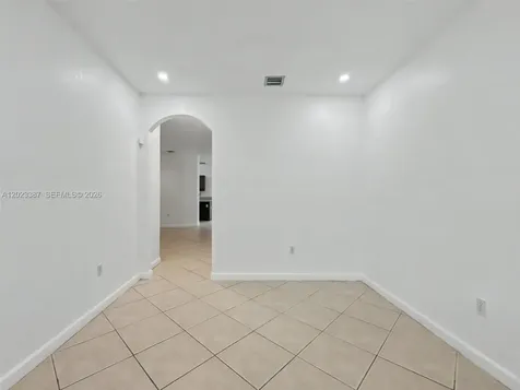 9267 SW 220th Terrace Cutler Bay FL 33190