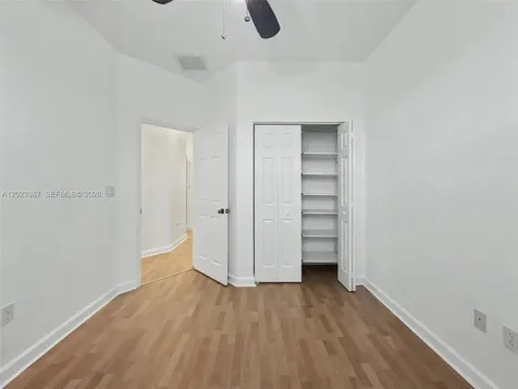 9267 SW 220th Terrace Cutler Bay FL 33190